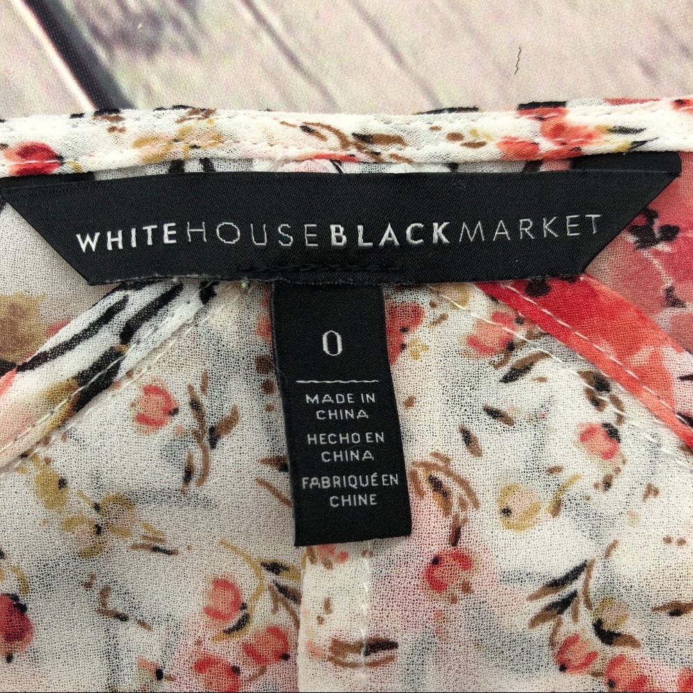 Floral print blouse with bell with ruffles - Picture 5 of 5